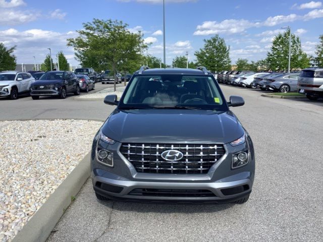 Used 2026 Hyundai Venue SEL FWD image 40