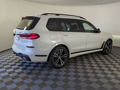 New 2026 BMW X7 xDrive40i w/ Executive Package image 7