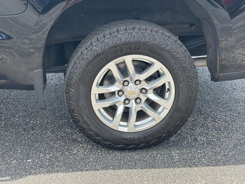 Certified 2020 Chevrolet Silverado 1500 LT w/ All-Star Edition AWD/4WD image 9