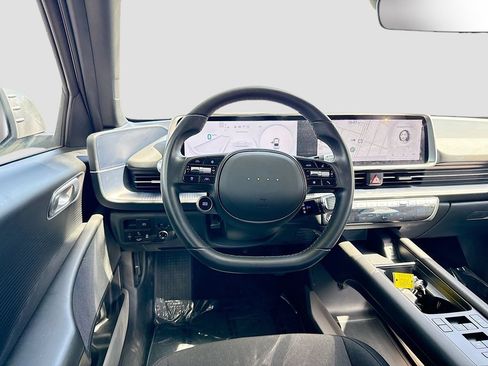 Used 2024 Hyundai Ioniq 6 SE RWD image 21