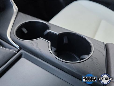 Used 2023 Lexus LX 600 4WD w/ Luxury Package image 33