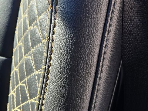 Used 2022 Jeep Wrangler Unlimited Sahara image 13