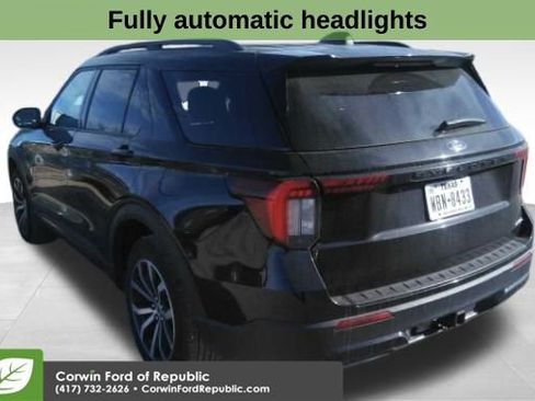 Used 2025 Ford Explorer ST-Line image 8