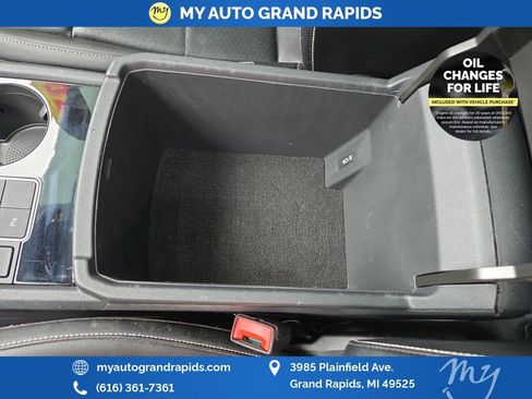 Used 2023 Volkswagen Atlas SEL image 28