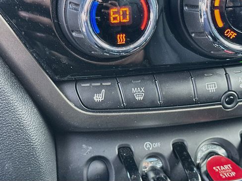 Certified 2024 MINI Cooper Countryman S FWD image 19