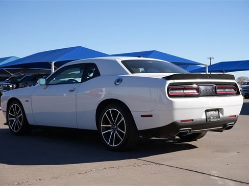 Used 2023 Dodge Challenger R/T image 6