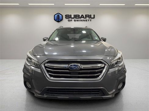 Used 2018 Subaru Outback 2.5i Limited image 8
