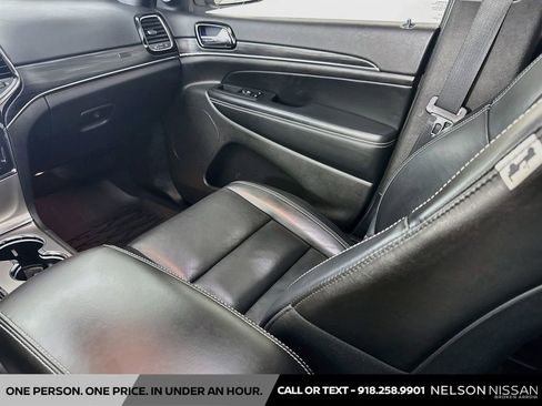 Used 2021 Jeep Grand Cherokee Limited w/ Quick Order Package 28K 80th RWD image 24
