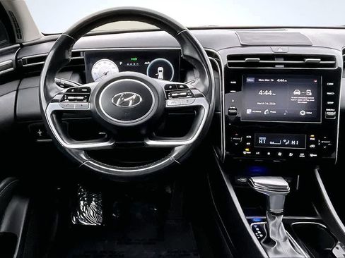 Used 2022 Hyundai Tucson SEL w/ Convenience + Premium Package AWD/4WD image 15