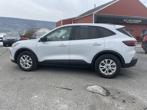 Used 2025 Ford Escape Active image 7