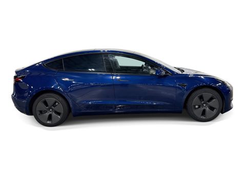 Certified 2023 Tesla Model 3 Standard Range RWD image 7