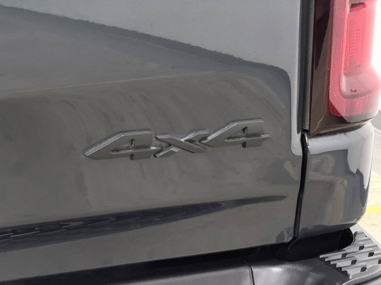 Used 2025 RAM 1500 Rebel w/ G/T Package AWD/4WD image 27