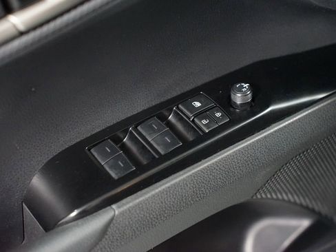 Certified 2025 Toyota Camry SE image 32