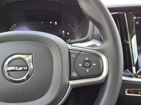 Certified 2023 Volvo S60 B5 Core FWD image 28