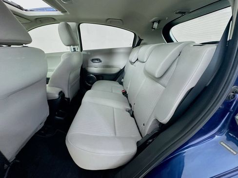 Used 2017 Honda HR-V EX image 31
