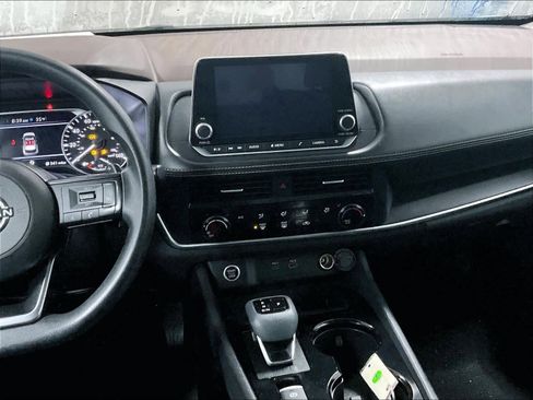 Certified 2023 Nissan Rogue S image 18