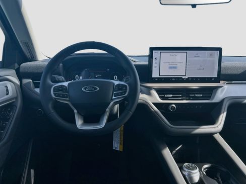 New 2026 Ford Explorer Active w/ Active Comfort Package RWD image 16