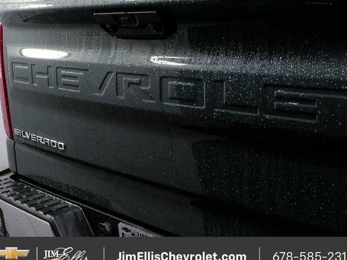 Certified 2025 Chevrolet Silverado 1500 LT AWD/4WD image 33