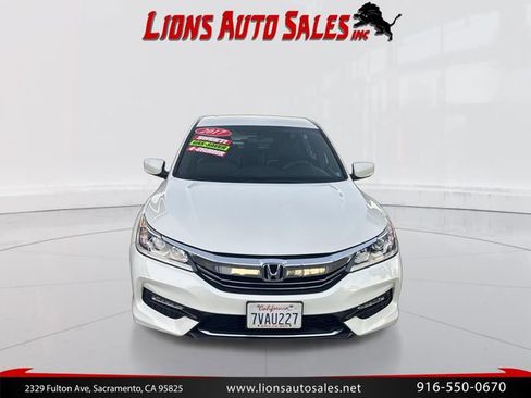 Used 2017 Honda Accord Sport Special Edition image 2