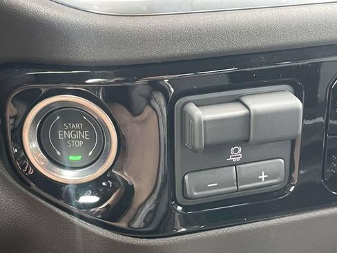 New 2026 Chevrolet Silverado 3500 LT w/ All Star Edition AWD/4WD image 16
