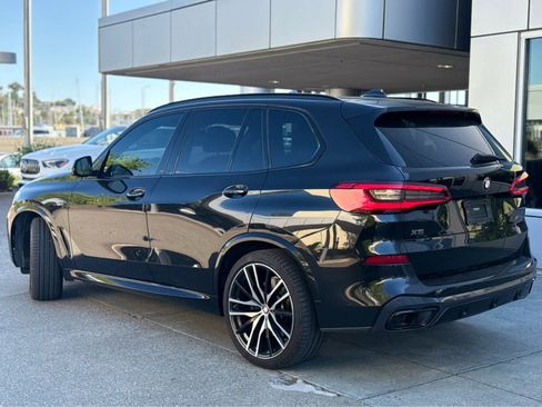Used 2020 BMW X5 M50i w/ Executive Package image 4
