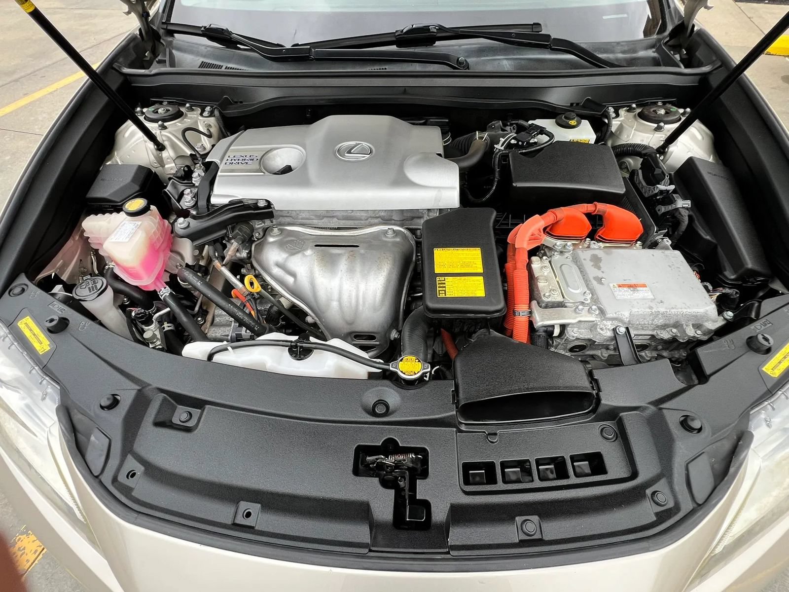 Used 2013 Lexus ES 300h w/ Luxury Pkg FWD image 33