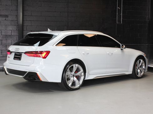 Used 2023 Audi RS 6 image 24