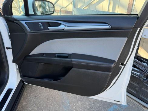 Used 2014 Ford Fusion S image 19