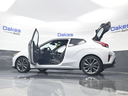 Used 2019 Hyundai Veloster 2.0 Premium FWD image 62