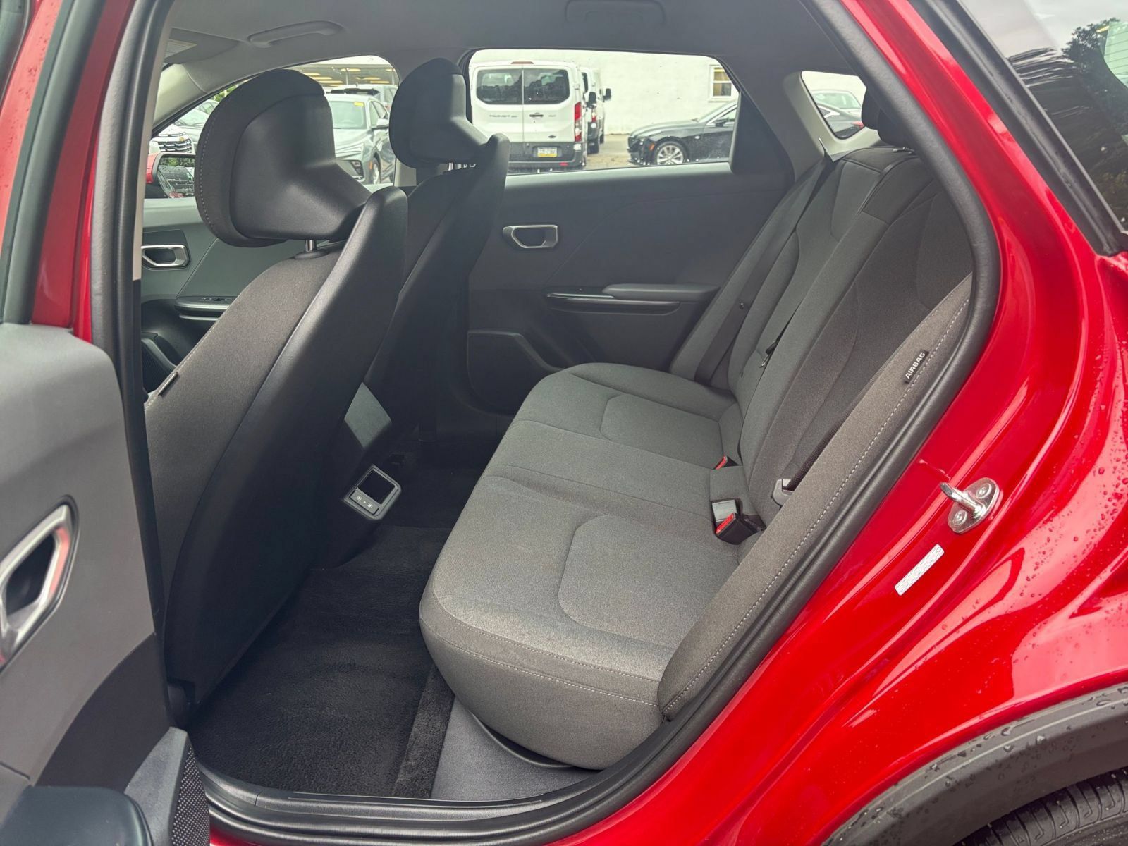 Used 2025 Kia K4 FWD image 25