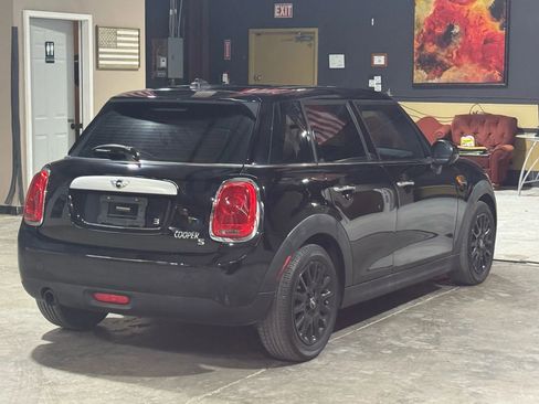 Used 2015 MINI Cooper 4-Door Hardtop w/ Media Package image 7