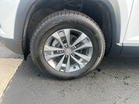 Certified 2025 Chevrolet Equinox LT image 27