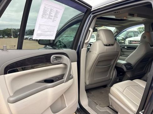 Used 2016 Buick Enclave Premium w/ Experience Buick Package FWD image 16