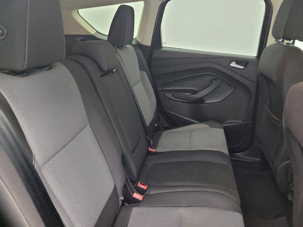 Used 2017 Ford Escape SE AWD/4WD image 19