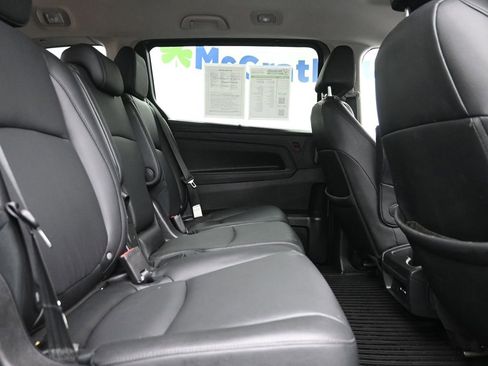 Used 2025 Honda Odyssey EX-L image 9
