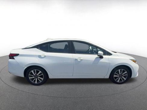 Used 2025 Nissan Versa SV FWD image 16