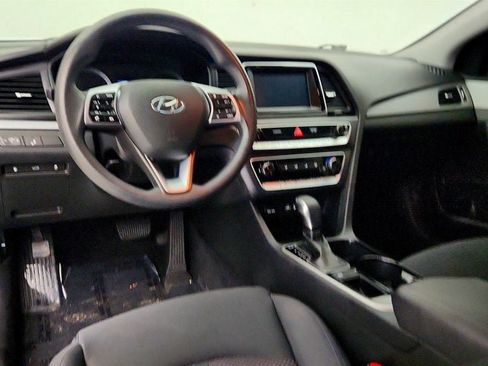 Used 2019 Hyundai Sonata SE FWD image 12