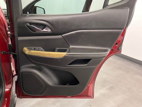 Used 2018 GMC Acadia Denali w/ Technology Package image 48