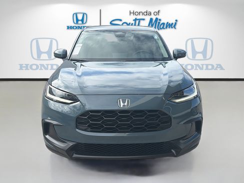 Used 2024 Honda HR-V LX image 2