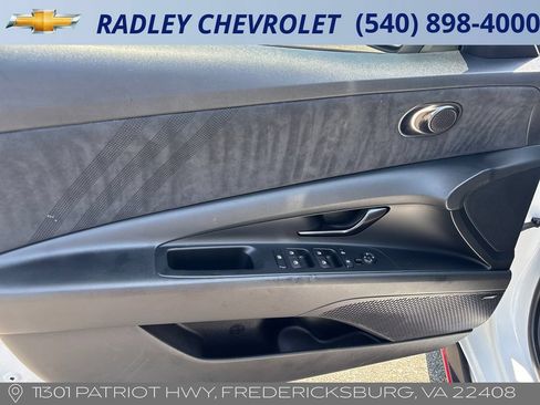 Used 2023 Hyundai Elantra N FWD image 5