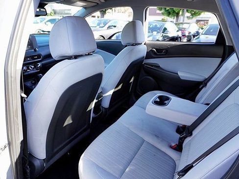 Certified 2023 Hyundai Kona SEL FWD image 17