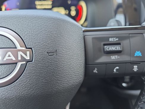 New 2026 Nissan Pathfinder SL AWD/4WD image 18