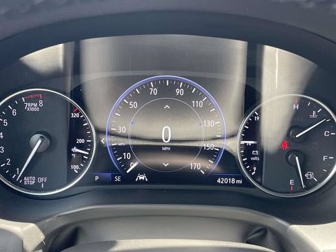 Certified 2024 Buick Enclave Avenir FWD image 21