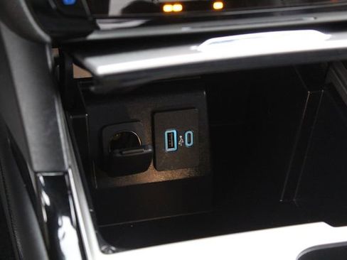 Used 2022 Ford Explorer ST w/ Equipment Group 401A image 28