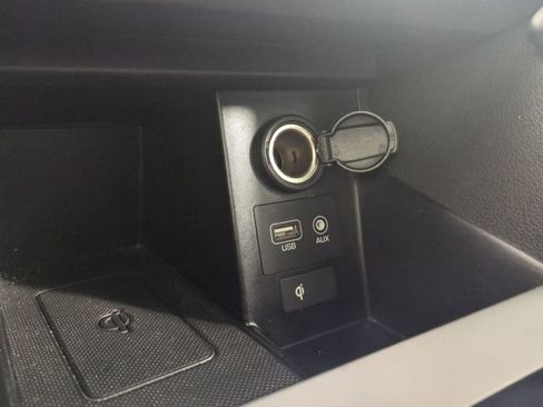 Used 2019 Hyundai Elantra Limited w/ Cargo Package image 23