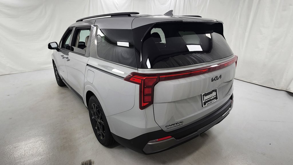 New 2027 Kia Carnival SX w/ Dark Edition Package FWD image 5