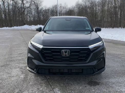 Certified 2025 Honda CR-V LX image 4