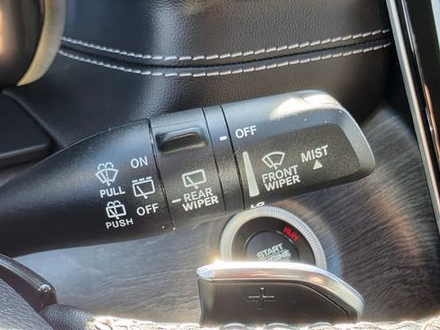 Used 2022 Jeep Grand Cherokee L Limited image 40