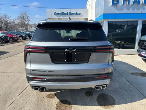 New 2026 Chevrolet Traverse Z71 image 7