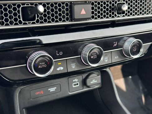 Used 2023 Honda Civic Sport image 21